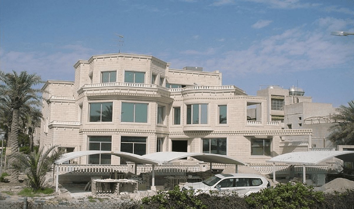 Al-Taher Villa
